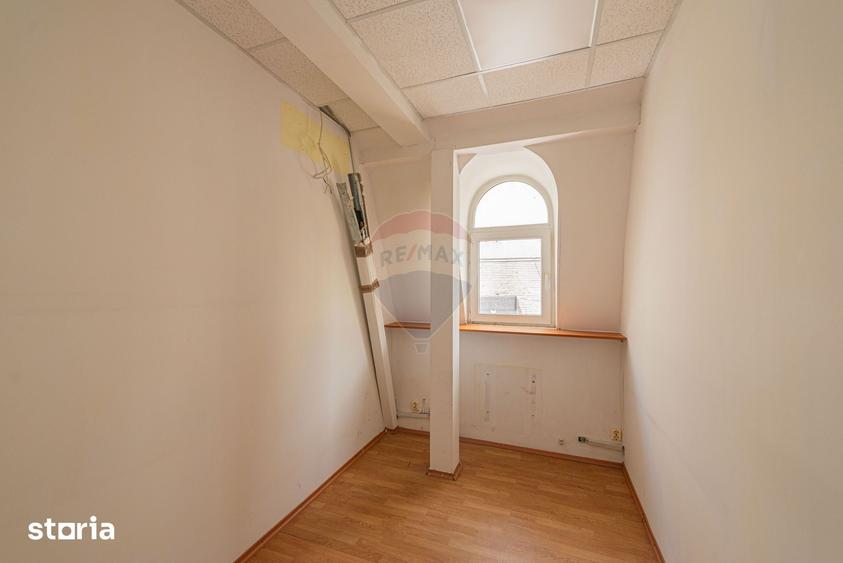 Spațiu comercial, de 120 mp, în Eminescu