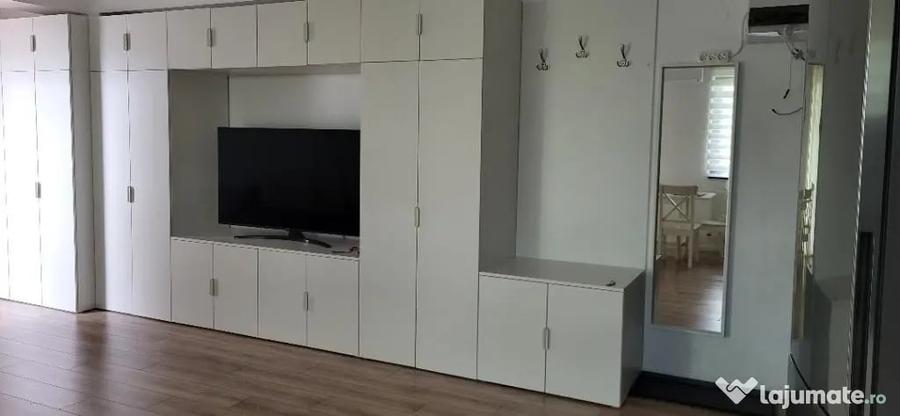 Apartament cu 2 camere decomandat, mobilat în Titan