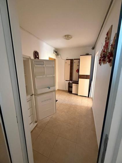 Apartament cu 2 camere decomandat în Palazu Mare