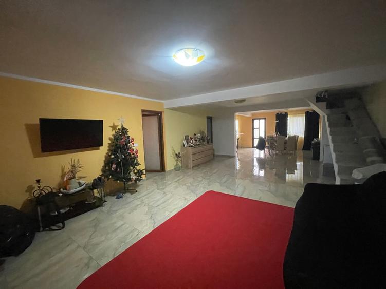 Casă cu 1 camere în Central