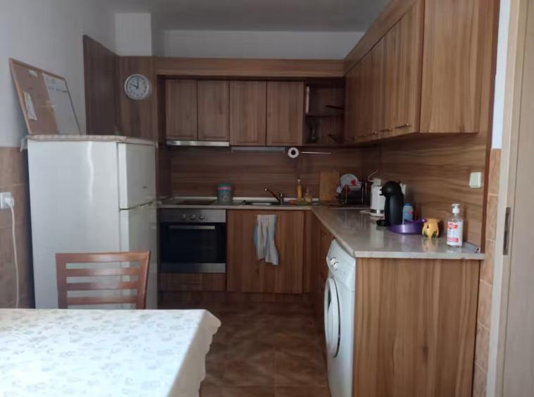 Garsonieră în Romană