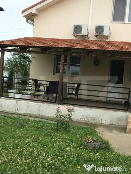 Casă cu 4 camere cu Teren 1000 Mp în Mărtinești