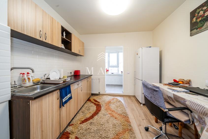 Apartament cu 2 camere decomandat, mobilat în Valea Aurie