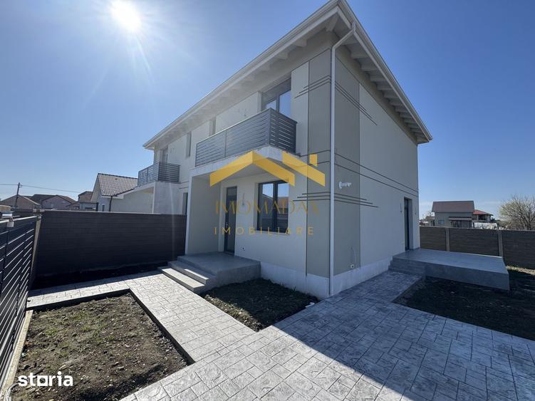 Casă cu 4 camere cu Teren 265 Mp în Sânmihaiu Român