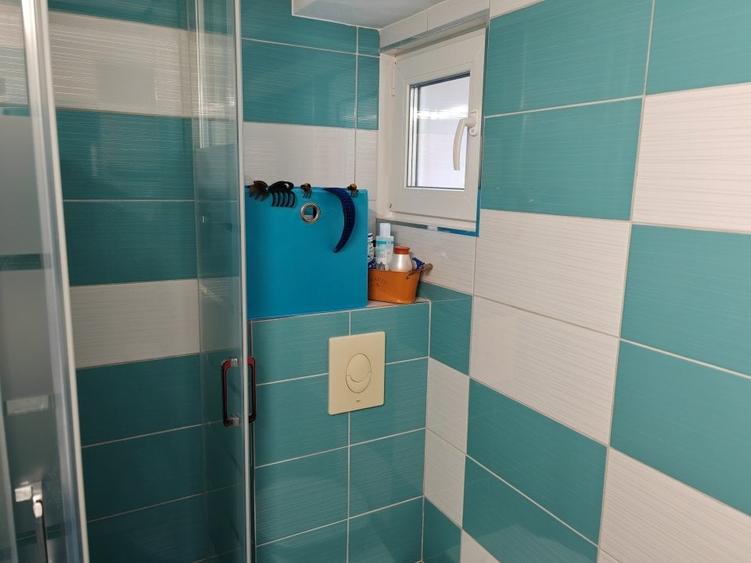 Apartament cu 2 camere nedecomandat, mobilat în Central