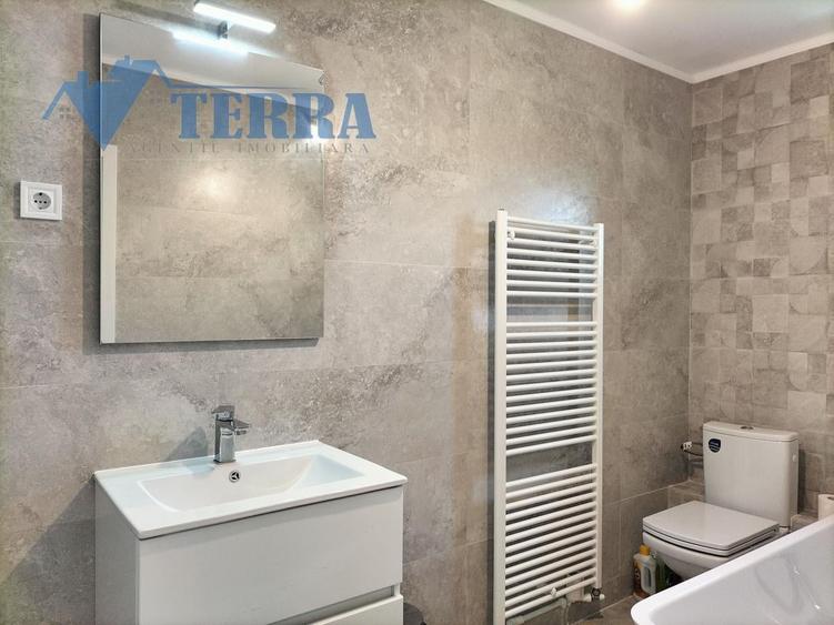 Casă cu 4 camere cu Canalizare în Mioveni