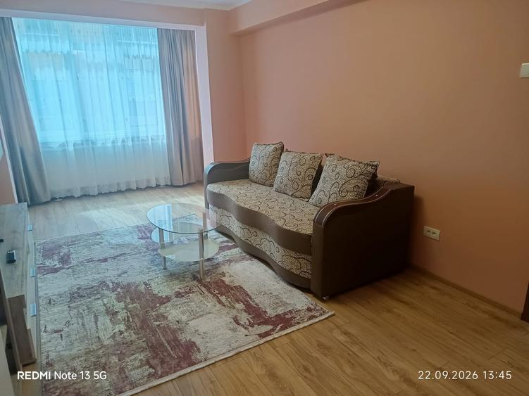 Apartament cu 2 camere semidecomandat în Ultracentral