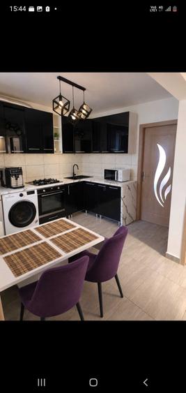 Apartament cu 2 camere decomandat în Exterior Vest