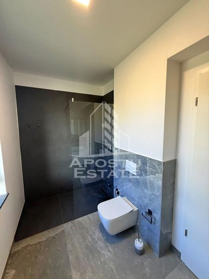 Apartament cu 2 camere nedecomandat, mobilat în Dumbrăvița