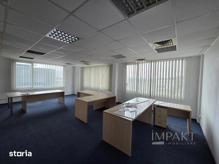 Spațiu comercial, de 650 mp, în Gruia