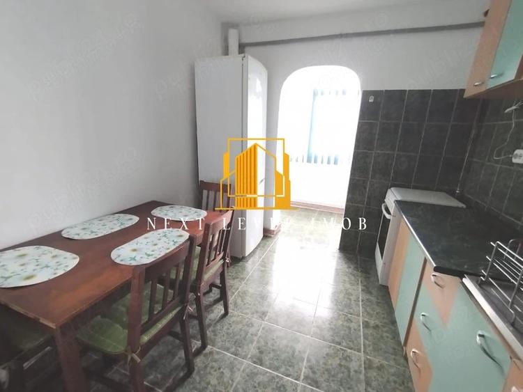 Apartament cu 2 camere decomandat în Trivale