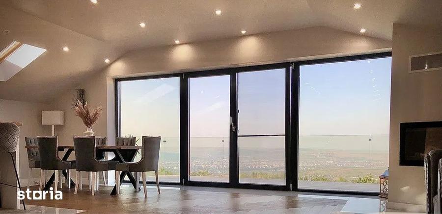 Casă cu 5 camere cu Teren 1000 Mp în Feleacu
