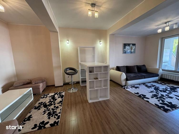 Apartament cu 3 camere în Central