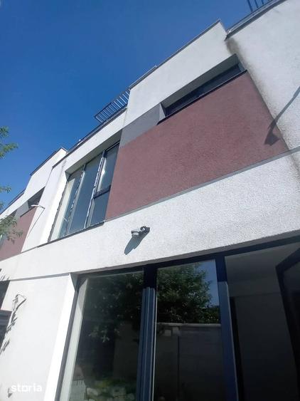 Casă cu 4 camere cu Teren 100 Mp în Nord