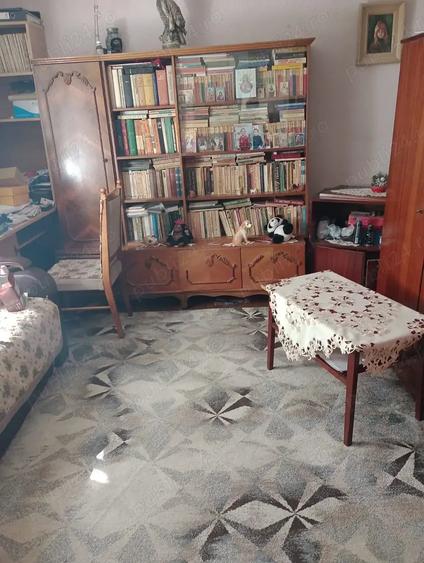 Casă cu 3 camere cu Teren 770 Mp în Central