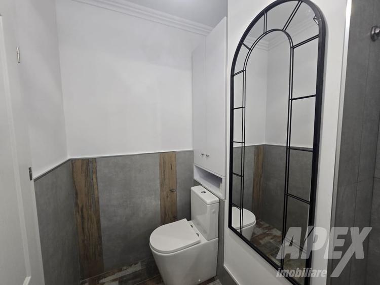 Garsonieră decomandată, mobilată în Decebal