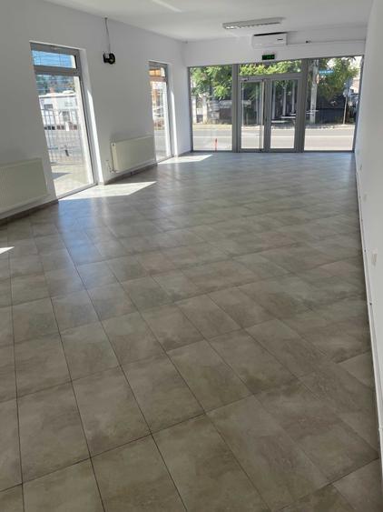 Spațiu comercial, de 160 mp, în Cantacuzino