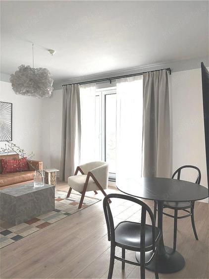 Apartament cu 2 camere decomandat, mobilat în Străulești
