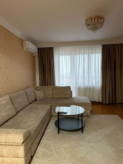 Apartament cu 4 camere decomandat, mobilat în Pantelimon