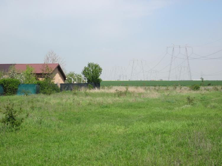 Teren Construcții intravilan de 775 mp, în Domnești