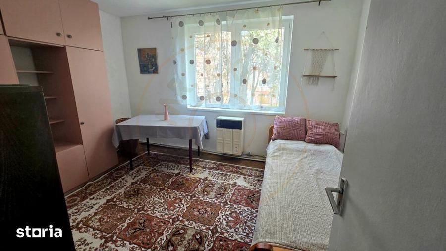 Apartament cu 2 camere, mobilat în Central