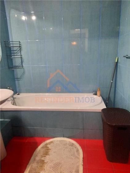 Apartament cu 2 camere semidecomandat, mobilat în Berceni