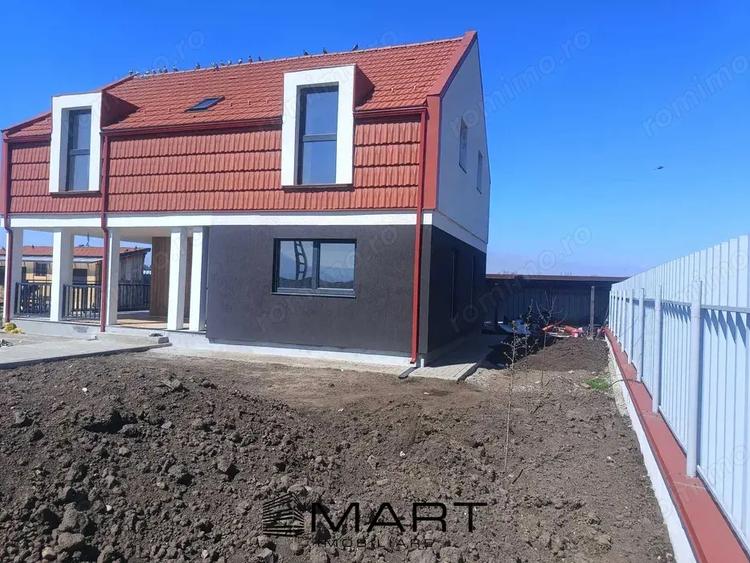 Casă cu 4 camere cu Canalizare în Prejmer