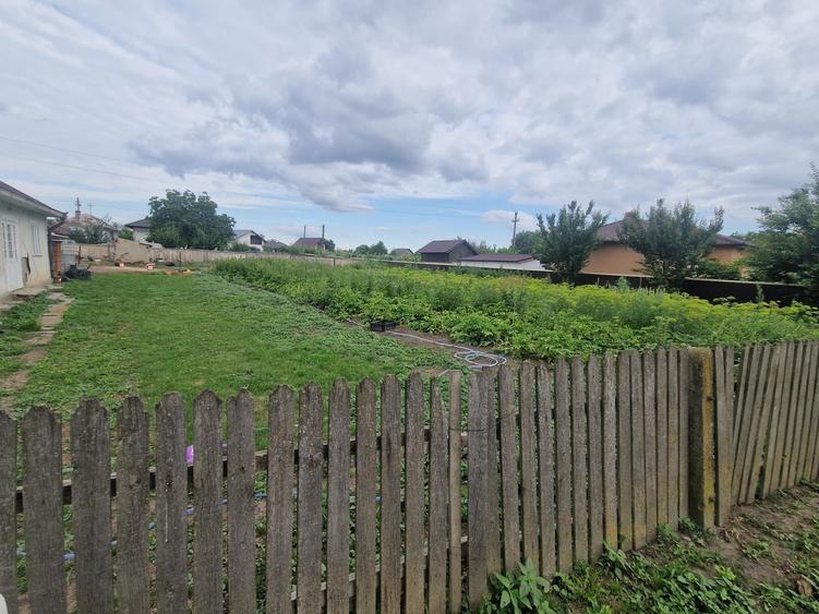 Casă cu 2 camere în Central