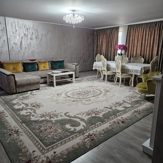 Casă cu 4 camere în Șendreni
