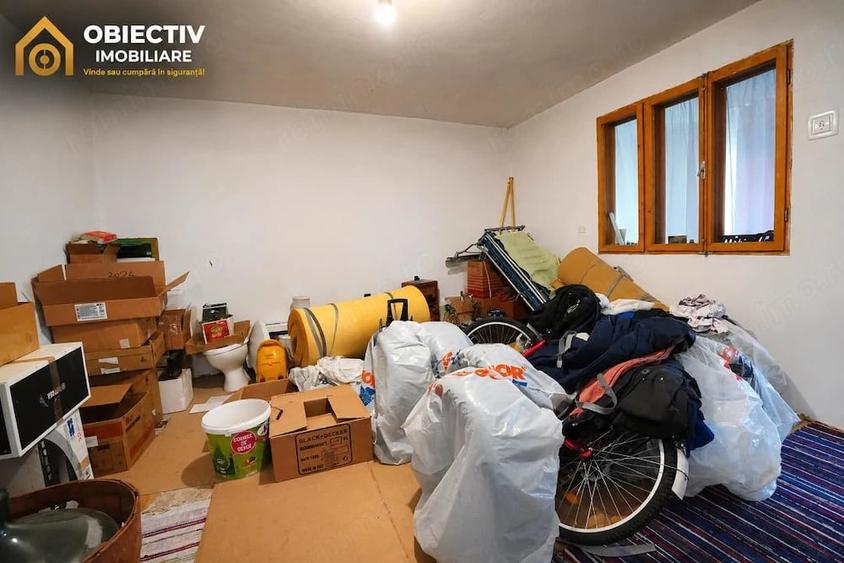 Casă cu Teren 3085 Mp în Crăcăoani