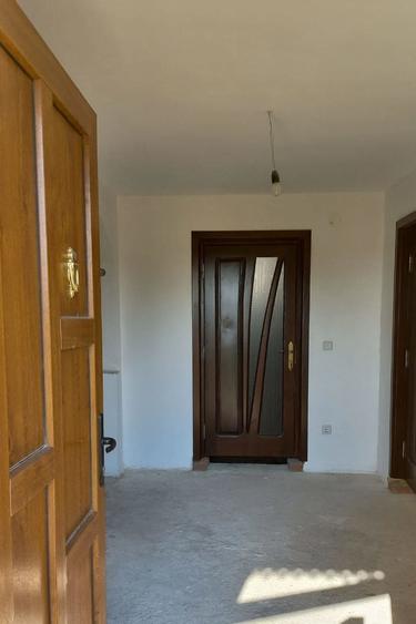 Casă cu 3 camere în Arbore
