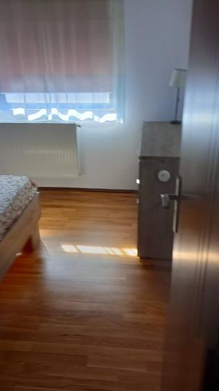 Apartament cu 2 camere semidecomandat în Florești