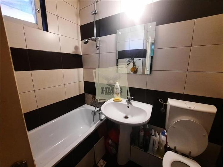 Apartament mobilat cu 3 camere in zona Strand - 3