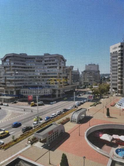 Garsonieră semidecomandată în Hala Centrală