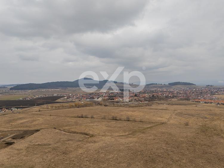 Teren Construcții intravilan de 461 mp, în Sânpetru