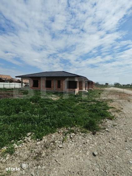 Casă cu 4 camere cu Teren 530 Mp în Mihai Viteazu