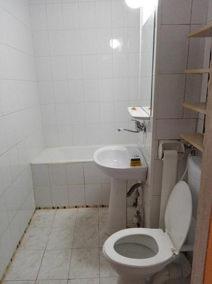 Apartament cu 2 camere decomandat în Crângași