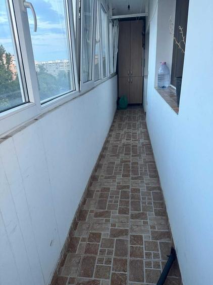 Apartament cu 3 camere semidecomandat în Timpuri Noi