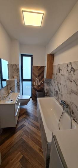 Apartament cu 3 camere decomandat în Tudor