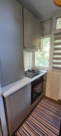 Apartament cu 3 camere decomandat în Mărgeanului