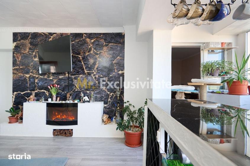 Apartament cu 4 camere decomandat în Central