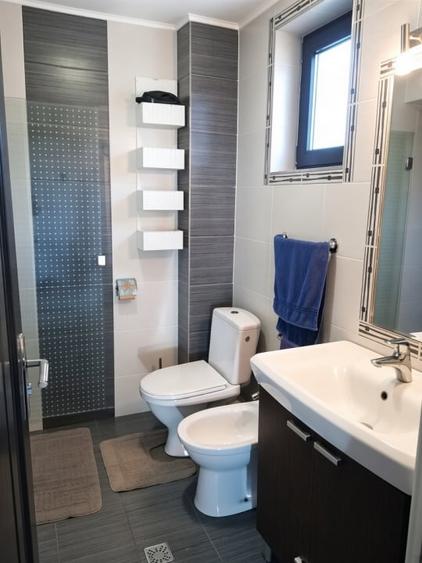 Casă individuală cu 5 camere cu Teren 500 Mp în Sălicea