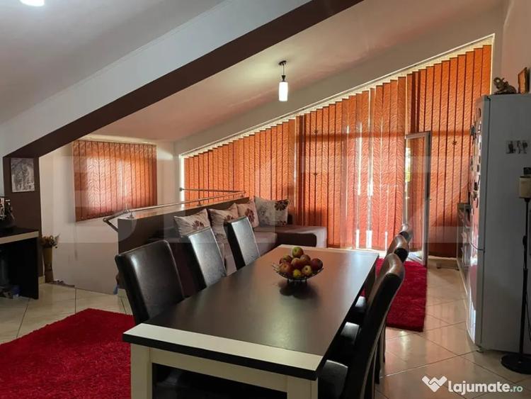 Casă cu 5 camere cu Teren 300 Mp în Central