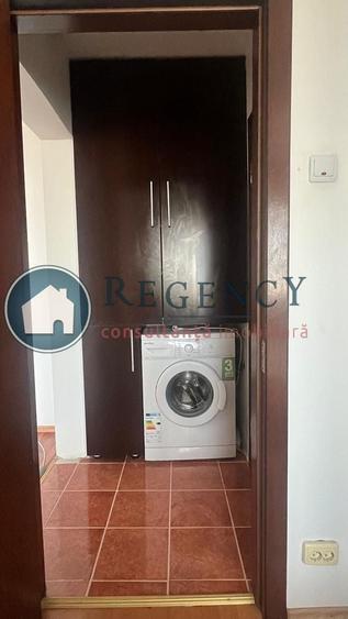Apartament cu 2 camere semidecomandat, mobilat în Eroii Revoluției