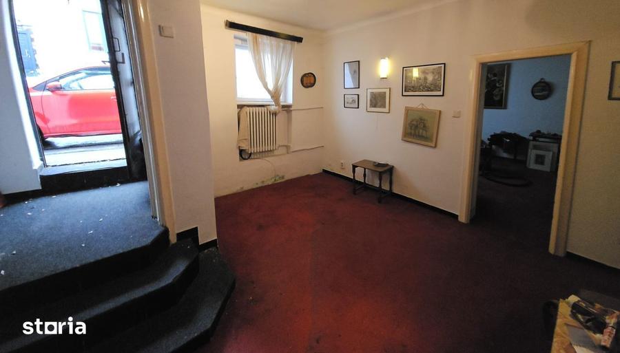 Sala Palatului Cismigiu, centrala, solid, inalt, pivnita&beci, comis 0 - 15