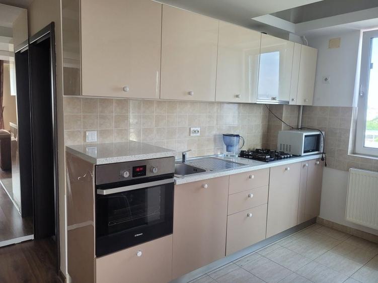 Apartament cu 2 camere semidecomandat în Ruginoasa
