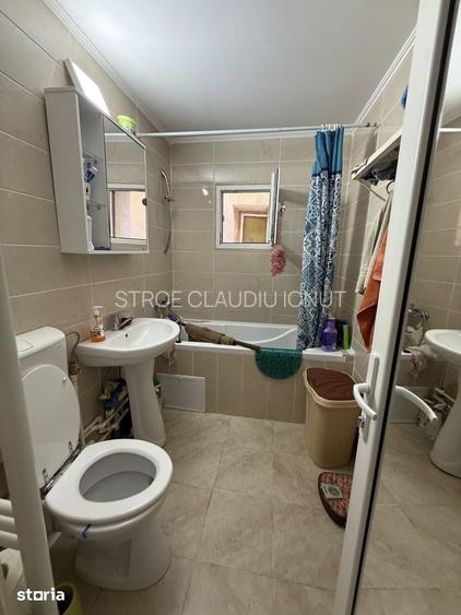 De vanzare apartament 3 camere decomandat 71 mp Calara?i 4