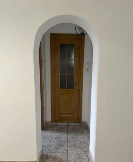 Apartament cu 2 camere semidecomandat în Chișinau