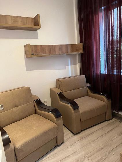 Casă cu 4 camere cu Teren 250 Mp în Vest