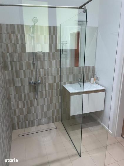 Apartament cu 3 camere în Valea Roșie